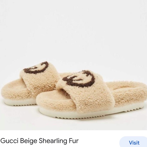 NEW in box. Gucci GG beige shearling fur platform slides - Picture 2 of 11